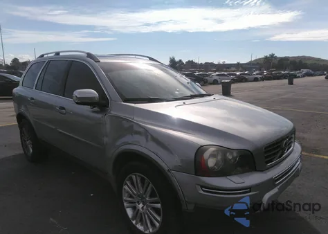 2011 Volvo Xc90 V8 z USA, uszkodzony, nr VIN YV4852CT6B1583531